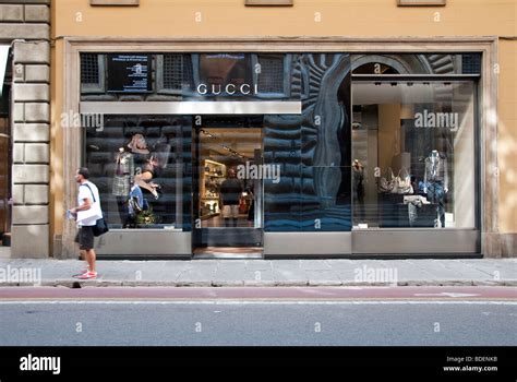 gucci via tornabuoni telefono|Firenze Flagship .